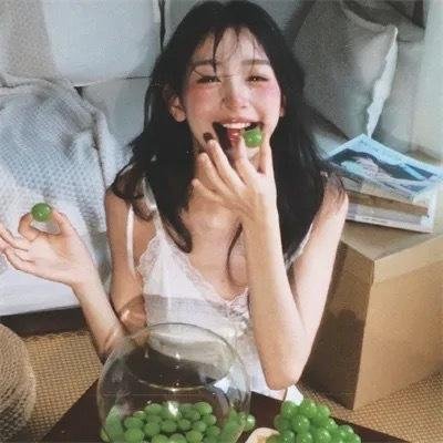 雌雄莫辨